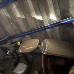 Weight Bench 