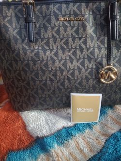 Michael Kors Signature Tote Bag