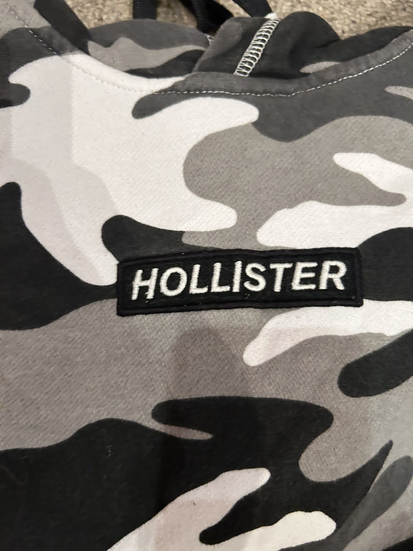 Hollister Hoodie Men’s