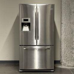 25 Cu Ft GE Refrigerator Freezer Delivery Available