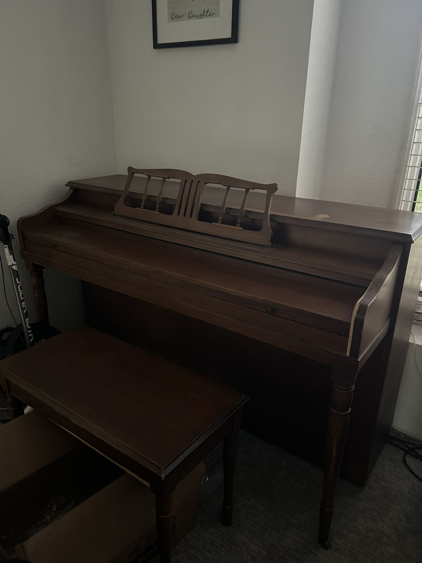 Piano ( Free) Must Pick Up