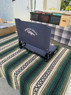 THHS Stadium Chair