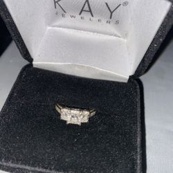 14K White Gold Diamond 3-Stone Ring – Kay Jewelers – Size 7