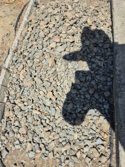 Free gray gravel rock
