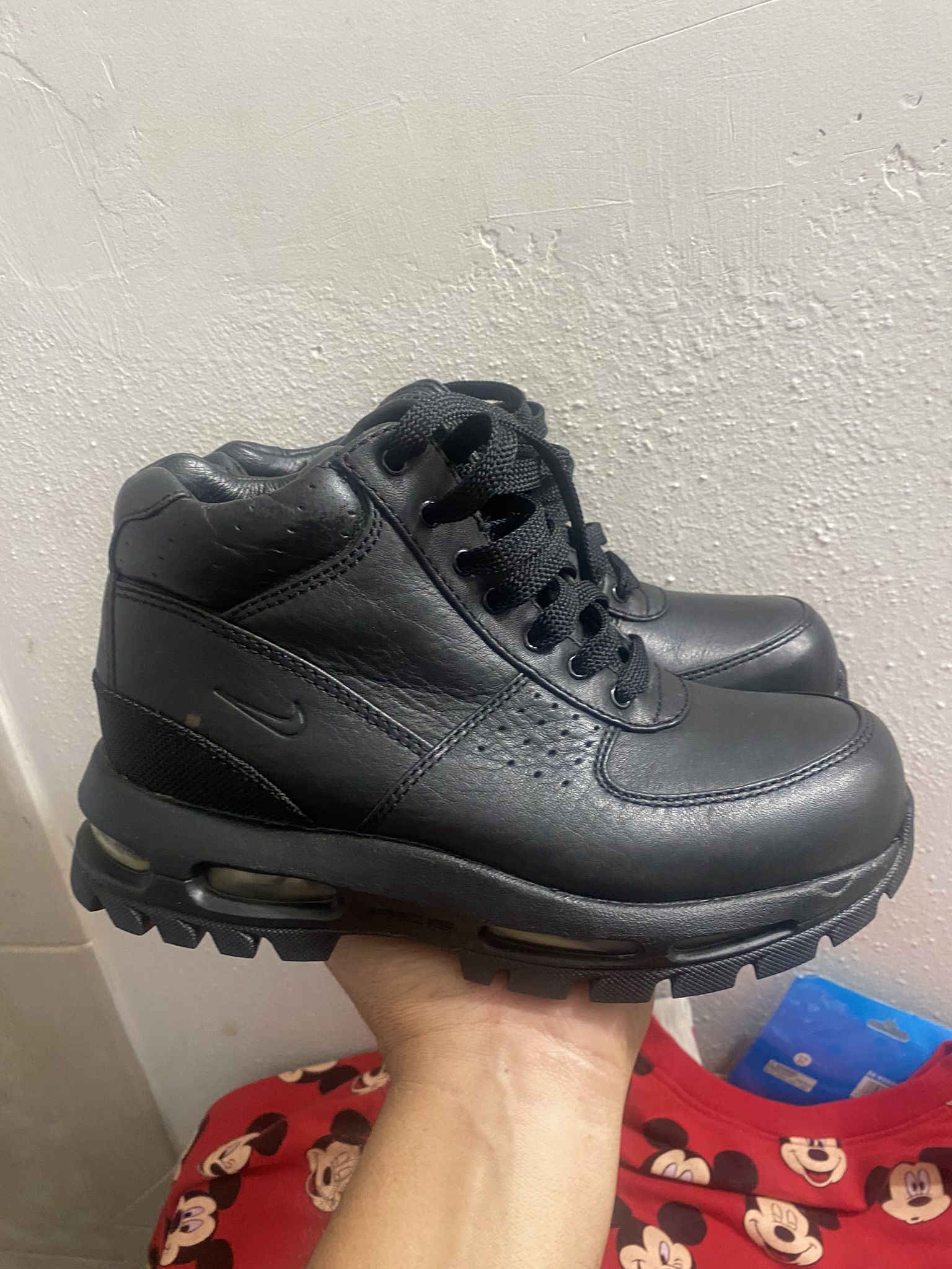 zonde Arresteren analogie NIKE AIR MAX Goadome ACG Black Waterproof Boots size Youth 5.5Y for Sale in  Houston, TX - OfferUp