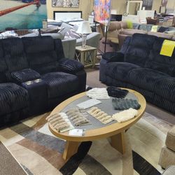 RECLINING SOFA AND LOVESEAT SET 