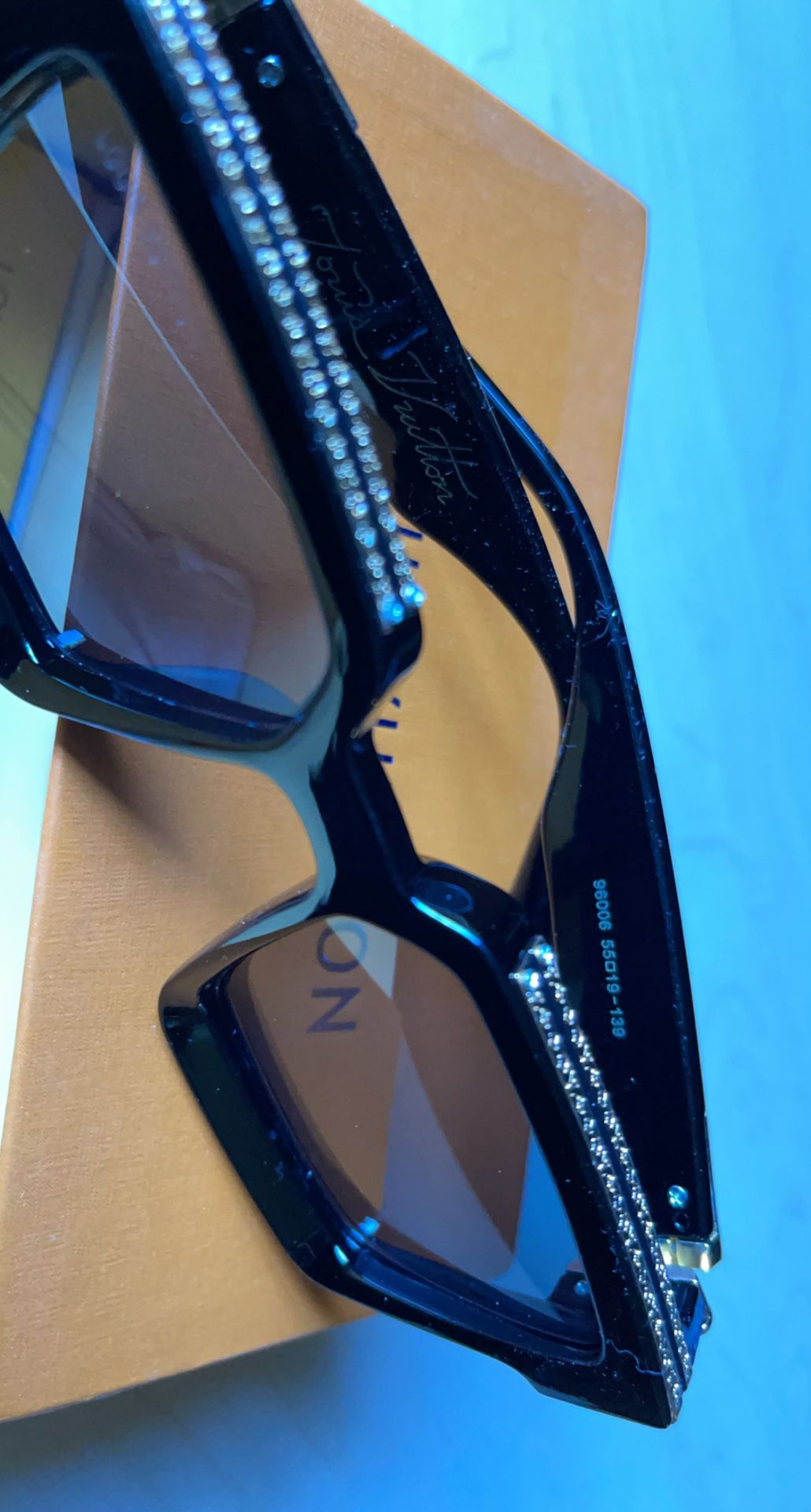 LV Unisex Sunglasses for Sale in Sanford, FL - OfferUp