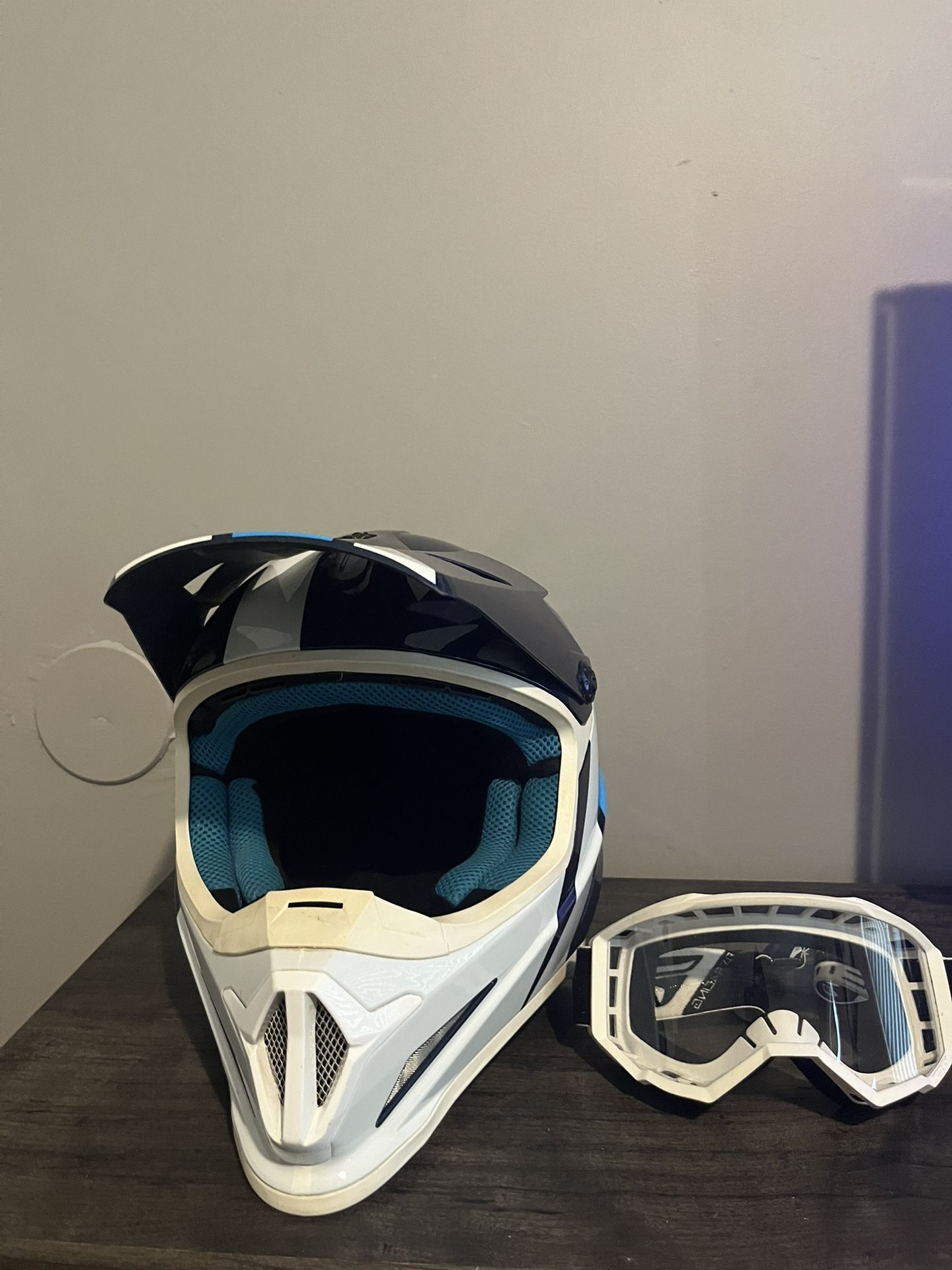 Dirtbike Helmet