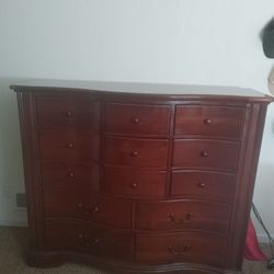 Queen Bedroom Set