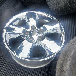 Dodge Ram 20" Chrome 5lug Rims (4)