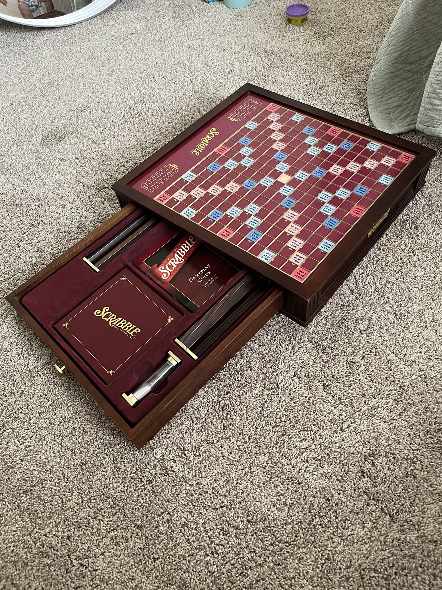 EPIC Deluxe Scrabble Set