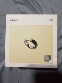 Oura Ring 5 Gold Size 9