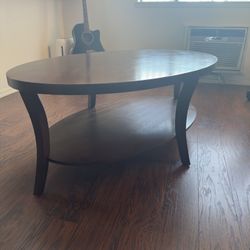 Oval wooden Coffee Table
