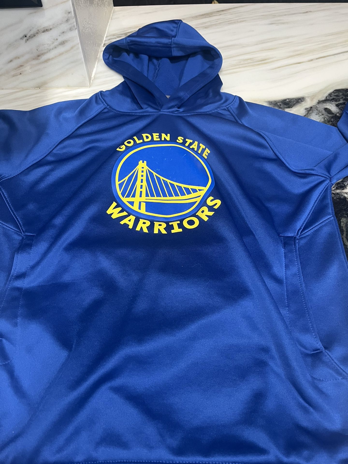 NBA Fan Gear- Golden State Warriors DRI Fit Sweatshirt - Youth Large With Pockets