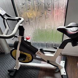 Pro Form Tour De France Stationary Bicycle 