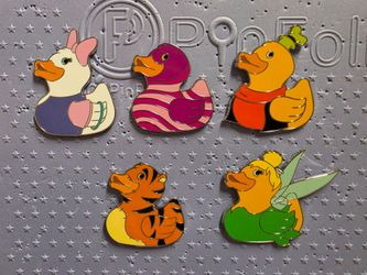 Disney Duck Pins!
