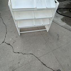 toys holder or supply’s holder 