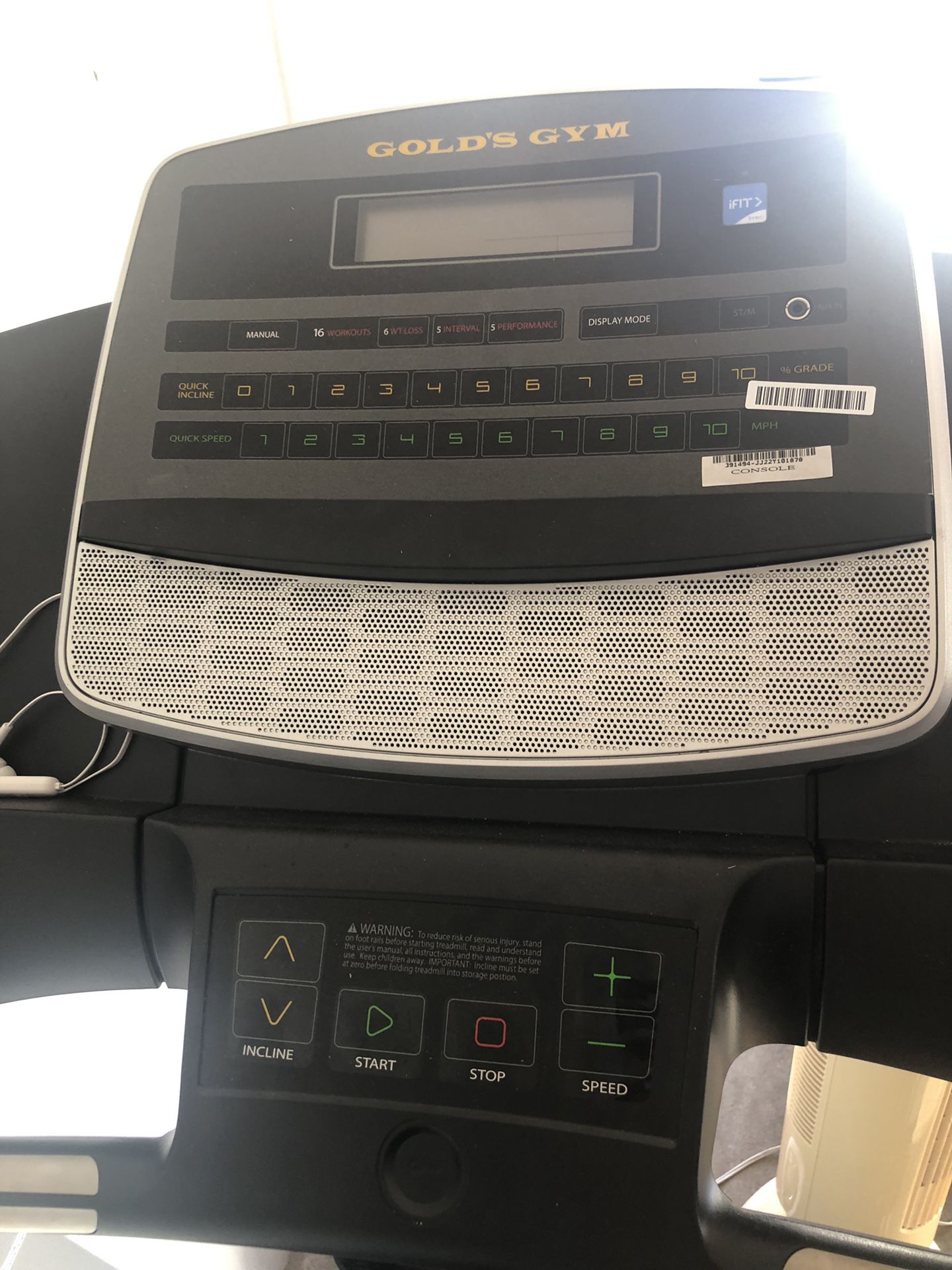 Gold gym treadmill