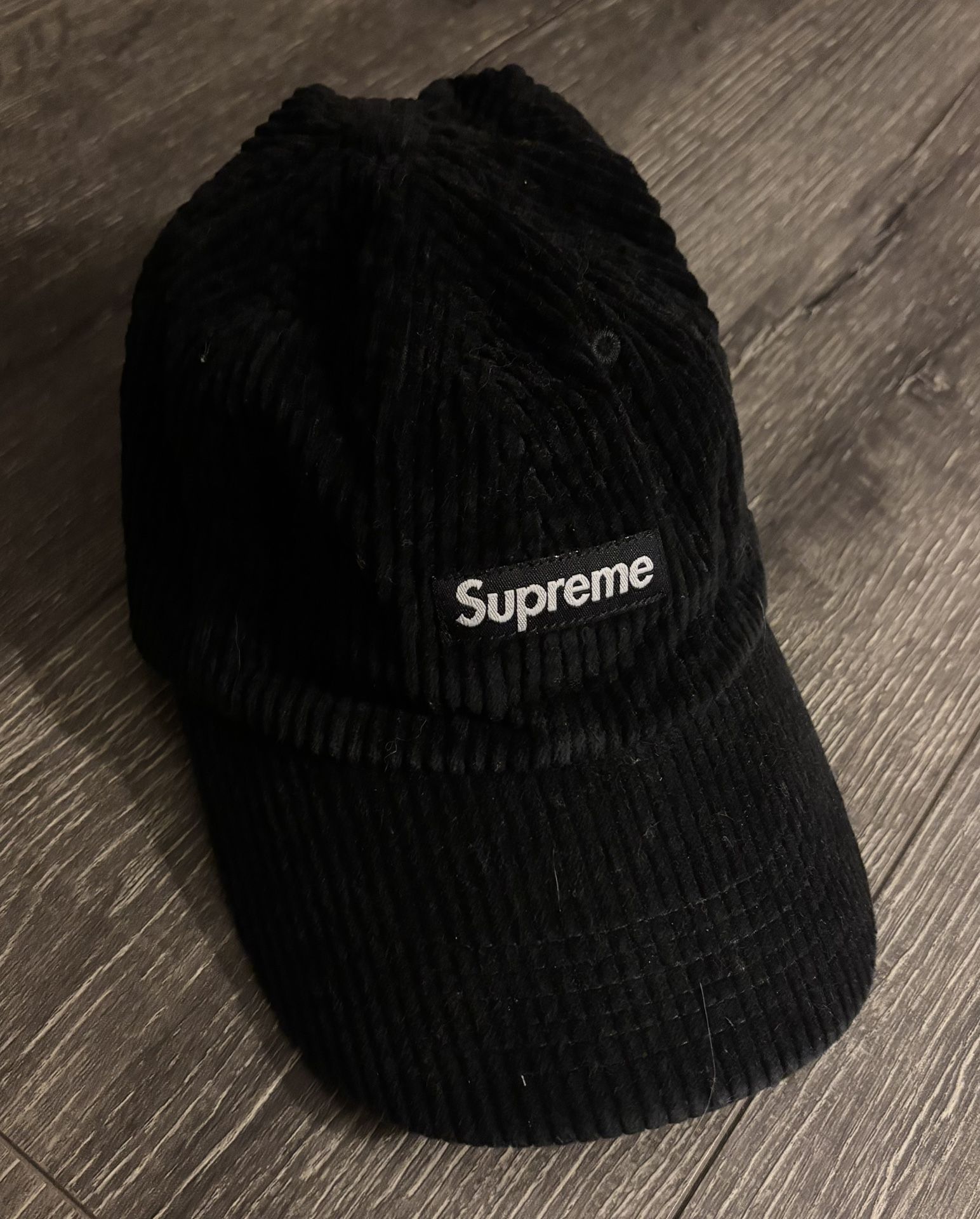 Supreme Ripple Corduroy Small Box 6-Panel Hat (Black)
