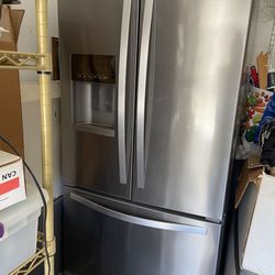 Whirlpool 25ct Refrigerator