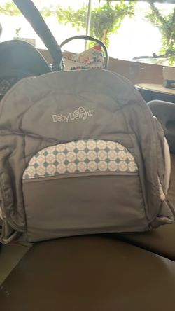 Changing pad travel