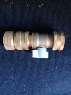 Brass Garden Hose Connector with Shut-Off Valve