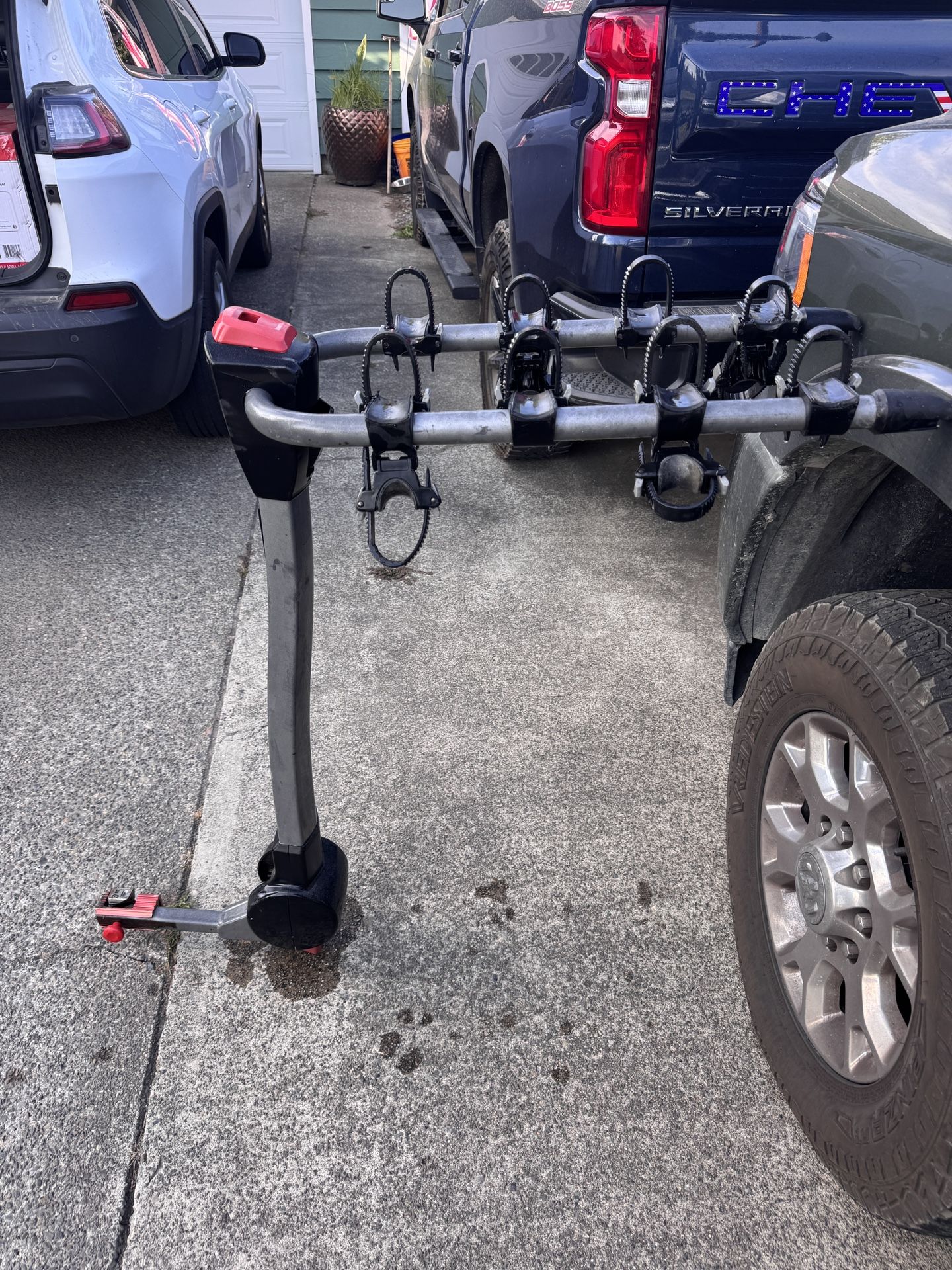 Yakima Ridge 4 Bike Hitch Rack