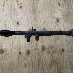 Prop 1981 Soviet HT RPG Rocket Launcher