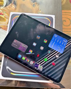 iPad Pro m5 + WiFi + Cellular