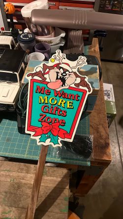 Warner Bros Tasmanian Devil Christmas Decoration