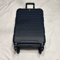American Tourister Wheeled Carry On
