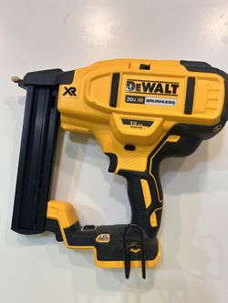 Dewalt 18g Crown Stapler