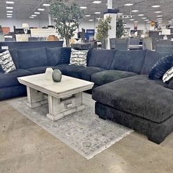 NEW IN BOX -Comfy Oversized Black Fabric Sectional Finance available $54 down Pmt