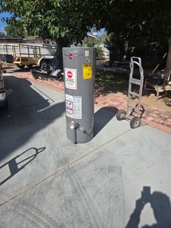 Gas Water Heater 40gal Used Fully Tested 1yr Wrrty