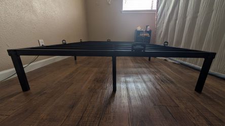 Full-size metal bedframe