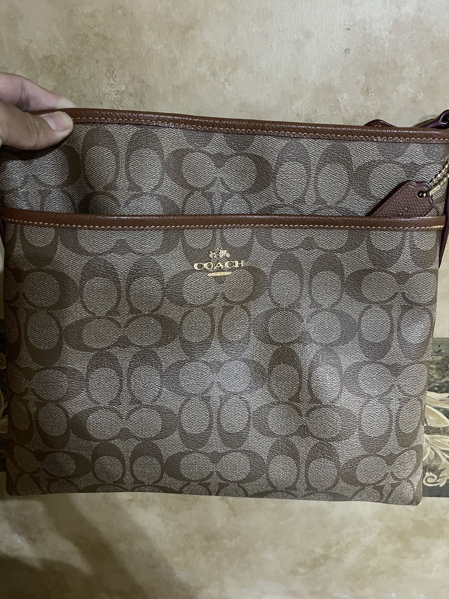 Crossbosy Coach Purse