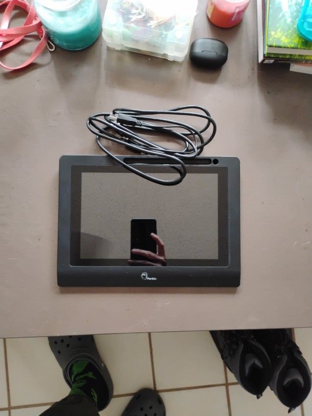 Parblo On-Screen Drawing Tablet (Cords Included)
