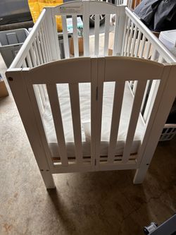 Travel Folding Baby Bed