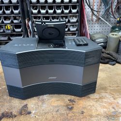 Bose Acoustic Wave CD-3000. 