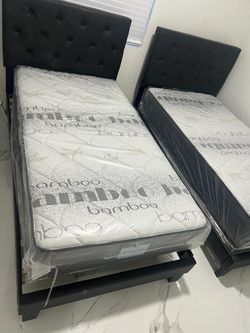NEW MATTRESS TWIN SIZE PLUSH WITH BOX SPRING