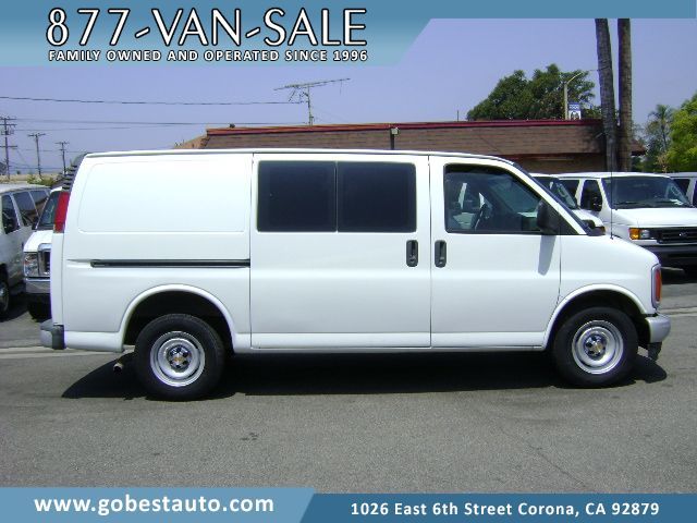 2002 Chevrolet Express Cargo