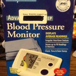 Blood Pressure Monitor (M) Medium Cuff kit Three Used