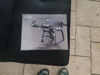 BSWINE CAMERA DRONE 4K BRAND NEW 