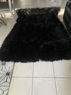 Rougue Tapete Black Negro 7x5 New