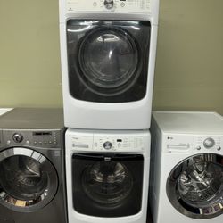 MAYTAG XL CAPACITY ELECTRIC WASHER & DRYER
