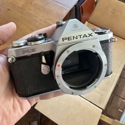 Pentax ME 35mm Film Camera Body