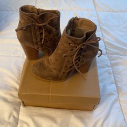 Brown Boots Size 7