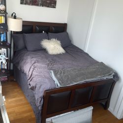Bob’s Furniture Bed Frame, Box Spring And Mattress