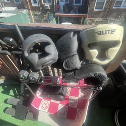 Black Head Gear N Black Punching Gloves