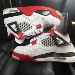 Jordan 4 Fire Red